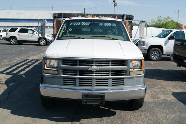 Chevrolet C3500 1998 photo 3