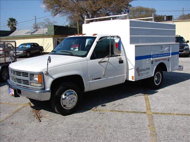 Chevrolet C3500 BASE 15 Pickup