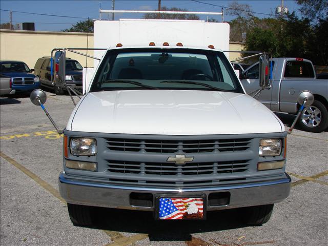 Chevrolet C3500 2000 photo 1