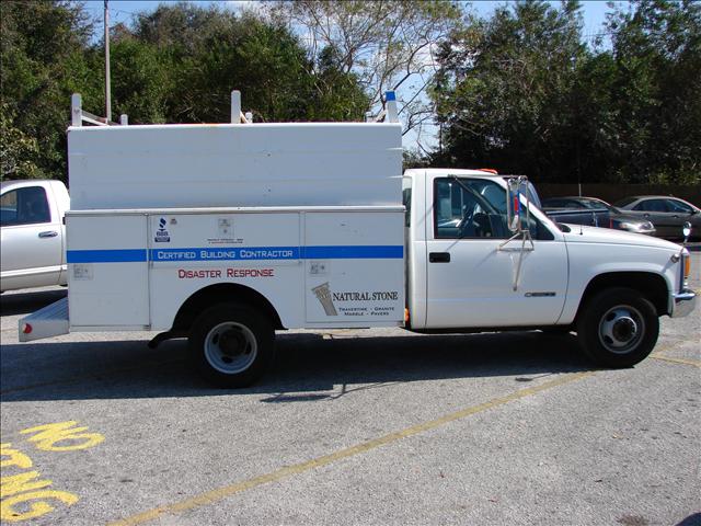 Chevrolet C3500 2000 photo 3