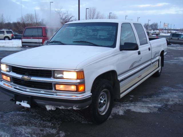 Chevrolet C3500 2000 photo 3