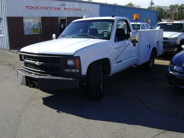 Chevrolet C3500 2000 photo 2