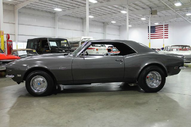 Chevrolet Camaro 1968 photo 2