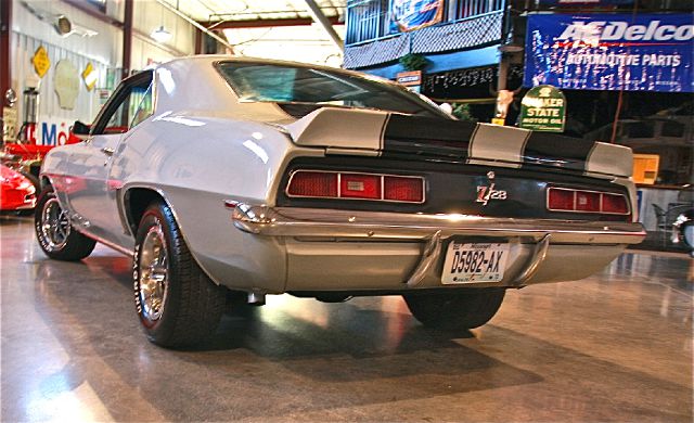 Chevrolet Camaro 1969 photo 4