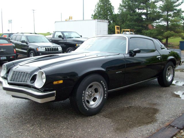 Chevrolet Camaro 1975 photo 5