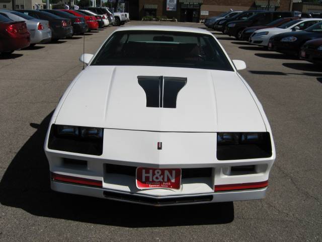 Chevrolet Camaro 1982 photo 1