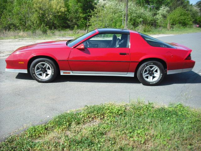 Chevrolet Camaro 1982 photo 1