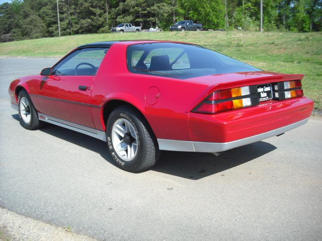 Chevrolet Camaro 1982 photo 2