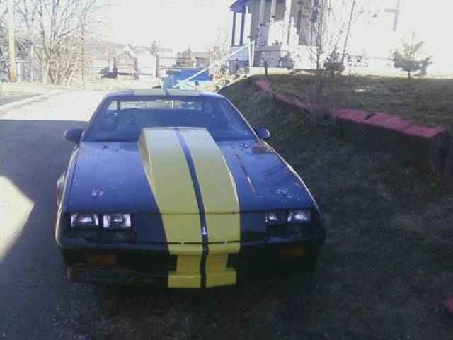 Chevrolet Camaro 1985 photo 3