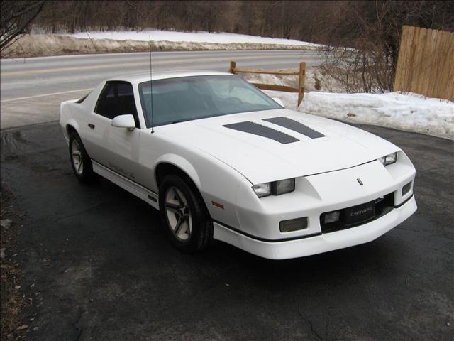 Chevrolet Camaro 1986 photo 1