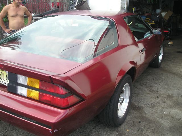 Chevrolet Camaro 1987 photo 2