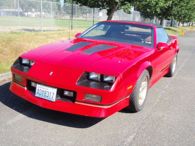 Chevrolet Camaro 1988 photo 4