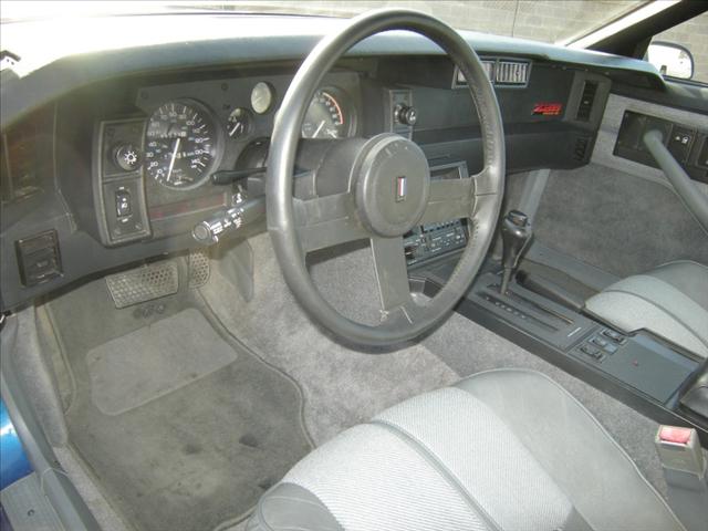 Chevrolet Camaro 1989 photo 1