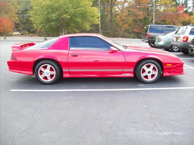 Chevrolet Camaro 1991 photo 2