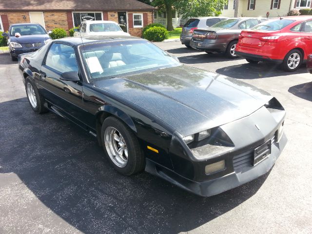 Chevrolet Camaro 1992 photo 4