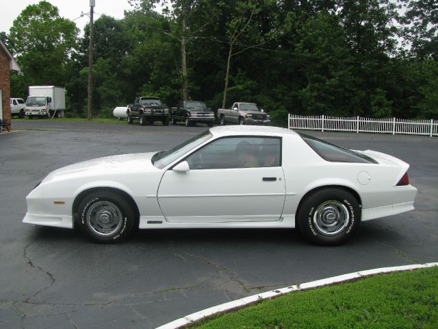 Chevrolet Camaro 1992 photo 13