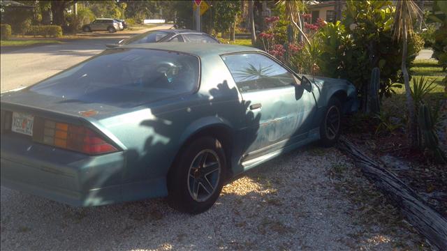 Chevrolet Camaro 1992 photo 1