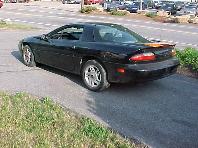 Chevrolet Camaro 1993 photo 3