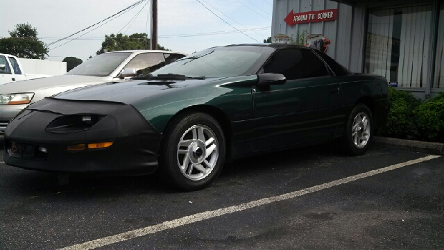 Chevrolet Camaro 1994 photo 1