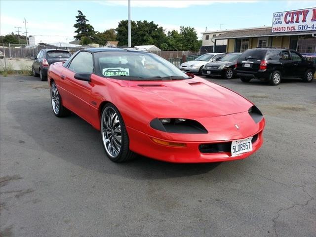 Chevrolet Camaro 335i Convertible 2D Coupe