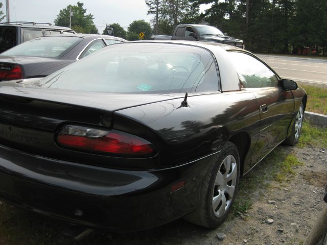 Chevrolet Camaro 1995 photo 1