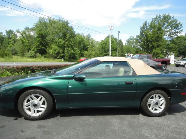 Chevrolet Camaro 1995 photo 3