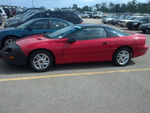 Chevrolet Camaro 1995 photo 1