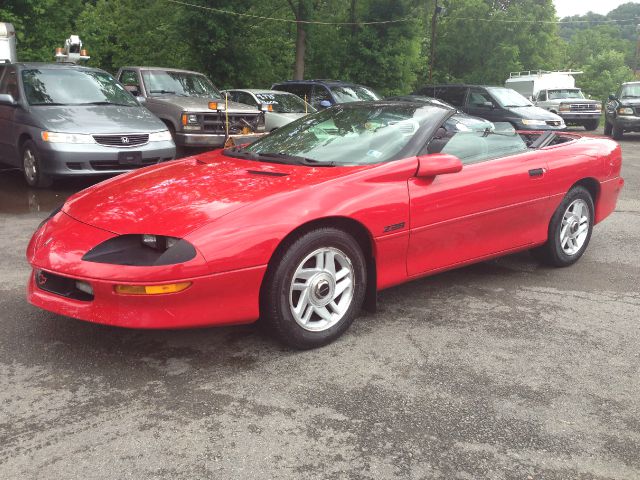 Chevrolet Camaro 1995 photo 1