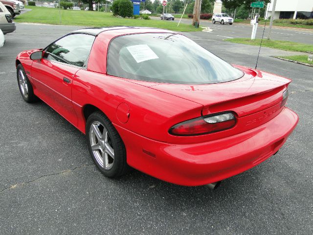 Chevrolet Camaro 1996 photo 1