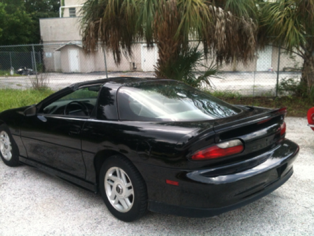 Chevrolet Camaro 1996 photo 3