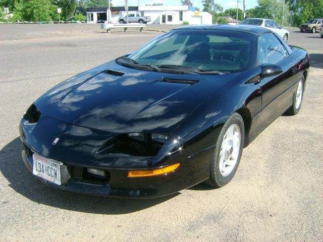 Chevrolet Camaro 1996 photo 4