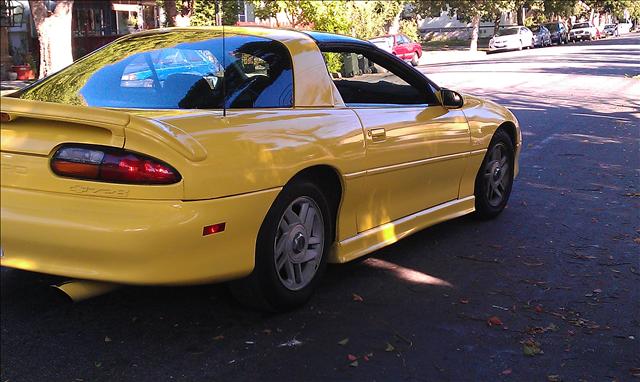 Chevrolet Camaro 1997 photo 1