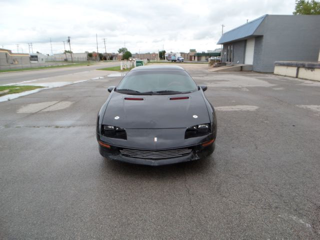 Chevrolet Camaro 1997 photo 2