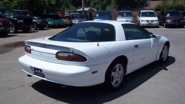 Chevrolet Camaro 1997 photo 1