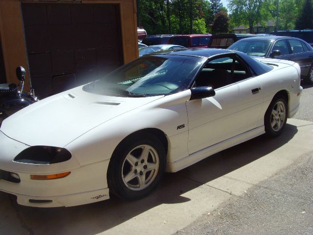 Chevrolet Camaro 1997 photo 4