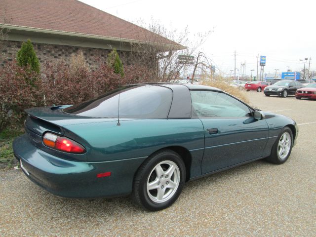 Chevrolet Camaro 1997 photo 4