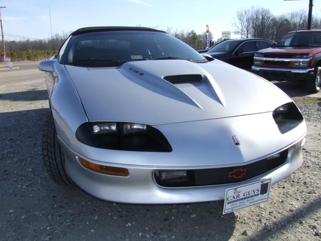 Chevrolet Camaro 1997 photo 1