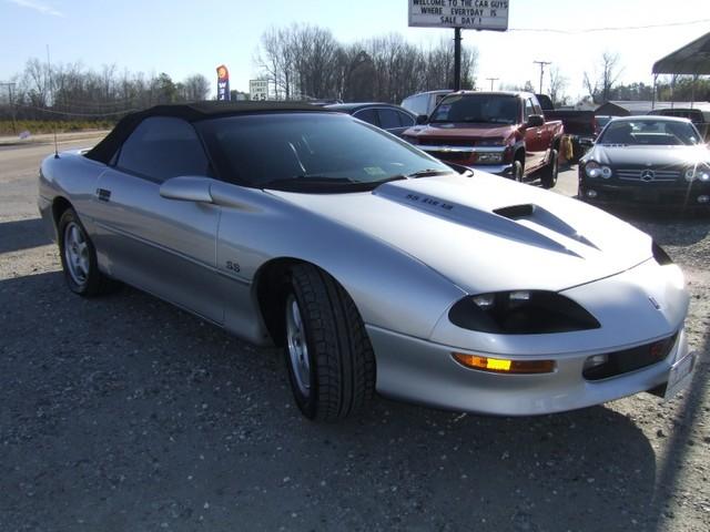 Chevrolet Camaro 1997 photo 2