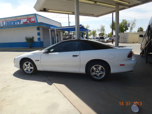 Chevrolet Camaro 1997 photo 3