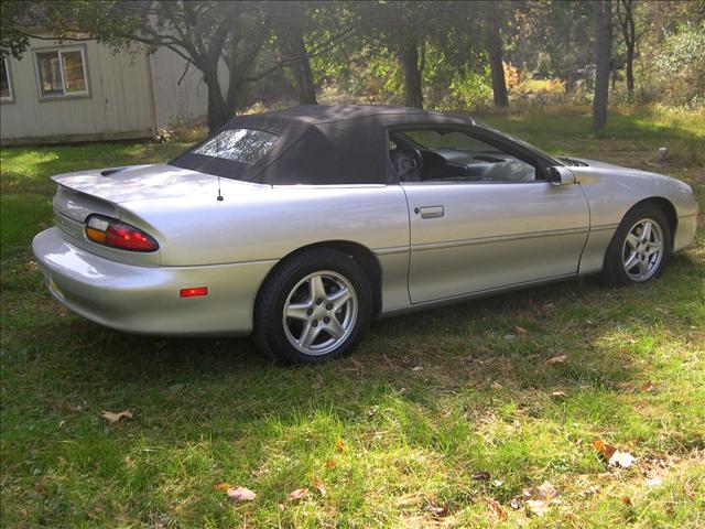 Chevrolet Camaro 1998 photo 4