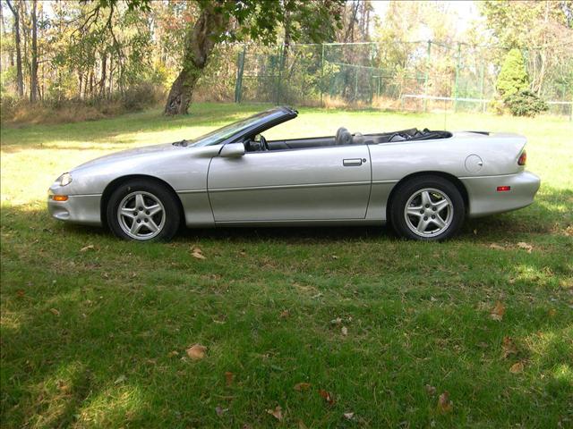 Chevrolet Camaro 1998 photo 1