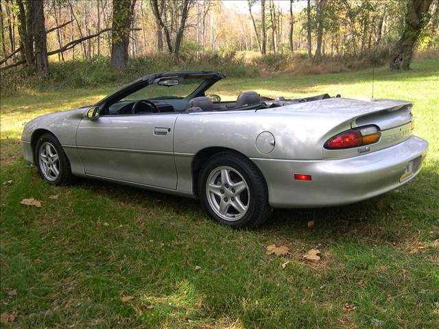 Chevrolet Camaro 1998 photo 2