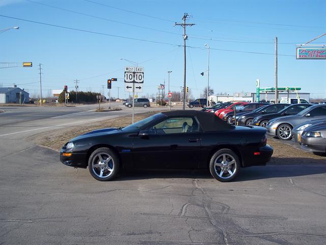 Chevrolet Camaro 1999 photo 1