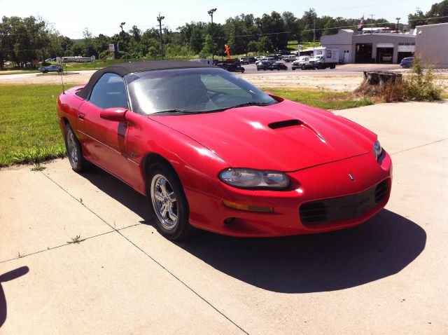 Chevrolet Camaro 1999 photo 3