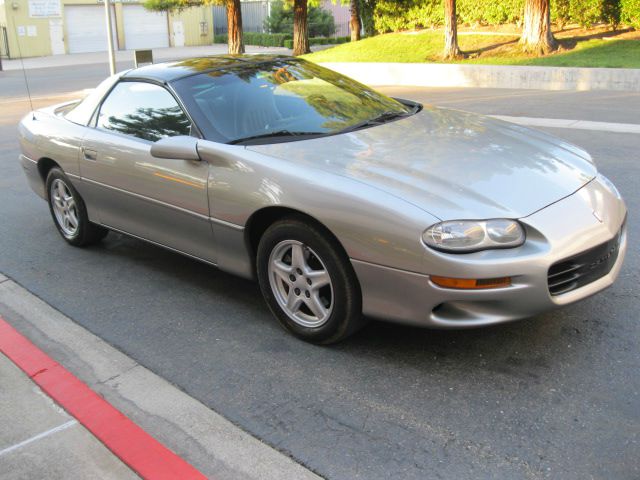 Chevrolet Camaro 1999 photo 20