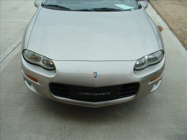 Chevrolet Camaro 2000 photo 1