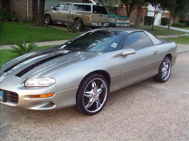 Chevrolet Camaro Base Coupe