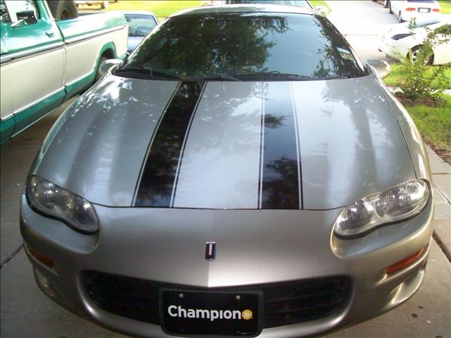 Chevrolet Camaro 2000 photo 2