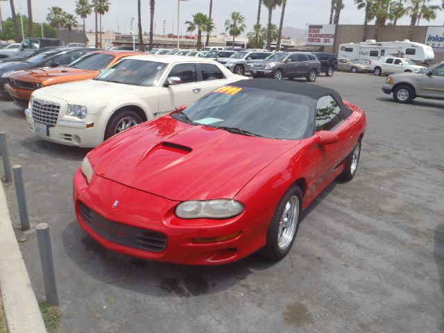 Chevrolet Camaro 2001 photo 4