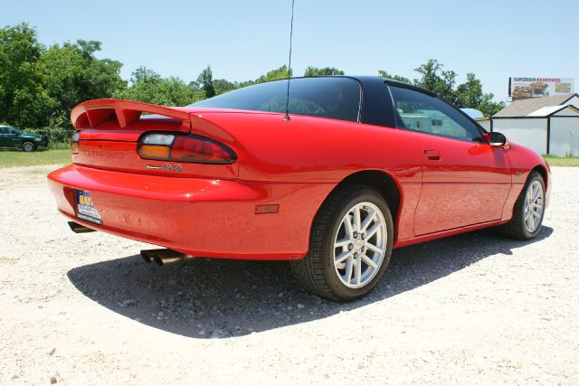 Chevrolet Camaro 2001 photo 55